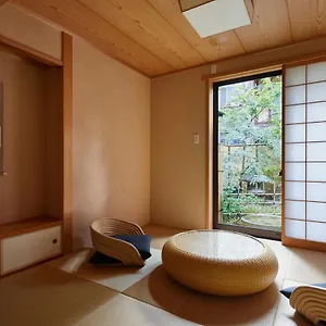 https://ryojitsu-machiya.hotels-in-kyoto.org